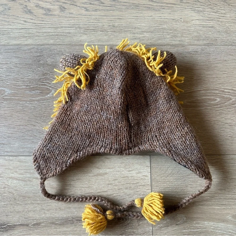 New Hand Crafted 100% Wool Knit Kids Hat Lion